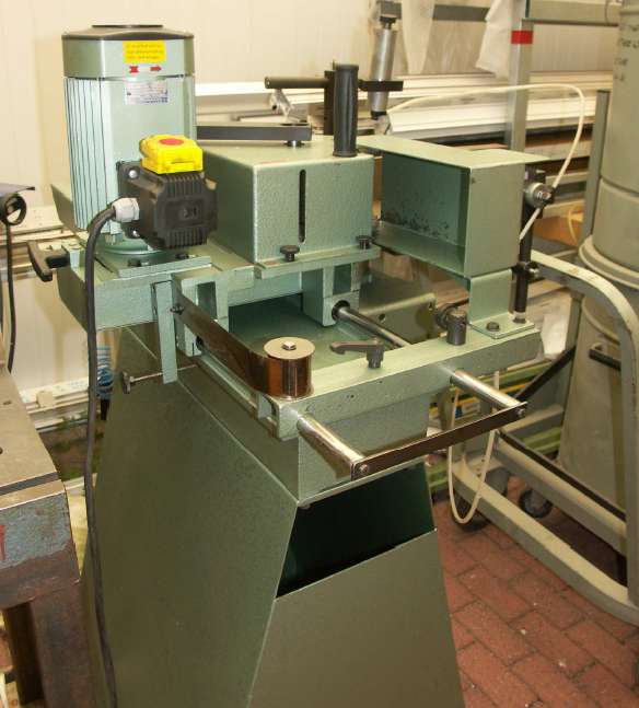 Fraiseuse en bout GRAULE type AKF 6/250